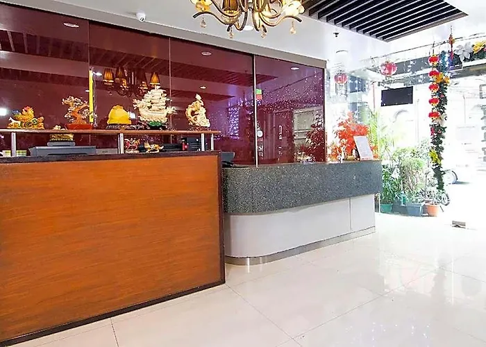 Lucky Binondo Hotel