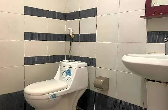 Hotel Lucky Binondo